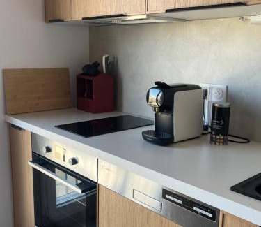 Saint-Ouen Apartment | Cozy Flat in Saint Ouen