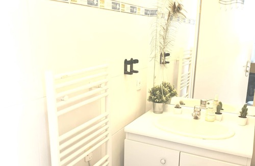 Aubervilliers Apartment | Cozy Flat Métro Direct Cœur de Paris et à Pied du Stade de France