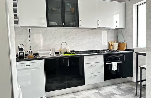Praia Apartment | Cozy flat near the beach
