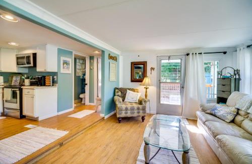 Vero Beach House | Cozy Fort Pierce Cottage on Farm Animal Rescue!