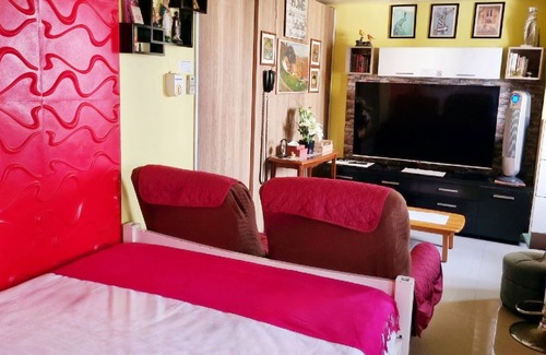 Project 8 Condo | Cozy & Fully Equipped 2Br Condo with Balcony near SM North Edsa Mall