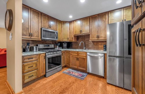 Lexington House | Cozy, Fun, Relaxing 4Bd, 2Bth Home near Keeneland.