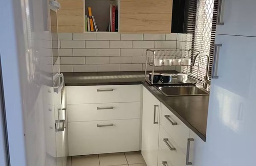 Mount Lawley Villa | Cozy, functional unit walkable to most amenities