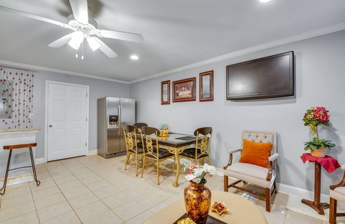Powder Springs Apartment | Cozy Georgia Apartment Near Theme Parks & Hiking!