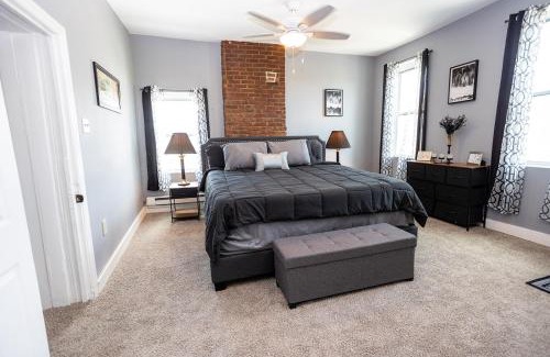 Little Italy Apartment | Cozy Haven at the footsteps of Harbor East