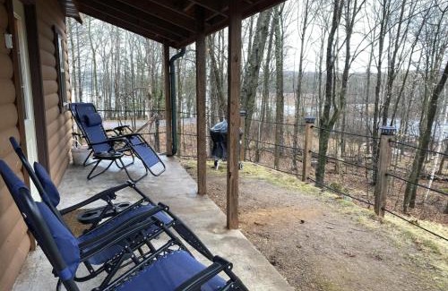 Hayward House | Cozy Hayward Moose Lake Getaway