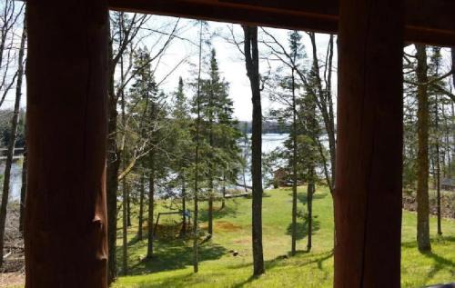 Hayward House | Cozy Hayward Moose Lake Getaway