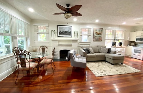 Tampa Villa | Cozy Hideaway of Bayshore Beautiful in South Tampa