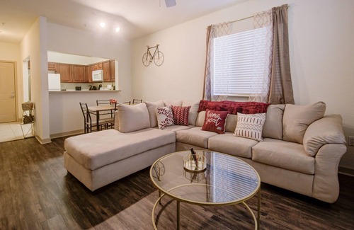 Wright Apartment | COZY HIDEAWAY ONLY A SHORT DRIVE FROM LOCAL BEACHES, BASES AND ATTRACTIONS