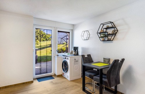Herscheid Apartment | Cozy holiday apartment in Sauerland with a view of Nordhelle, terrace and Wi-Fi
