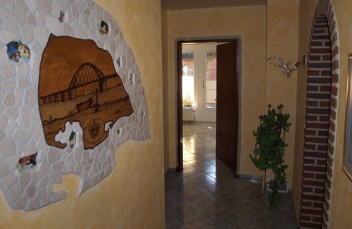 Burg auf Fehmarn Condo | Cozy holiday apartment with a south-facing terrace and 2 separate bedrooms.