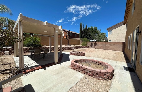 Spring Valley House | Cozy Home 2-3