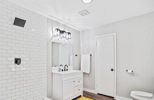 Jonesboro House | Cozy home away from home!