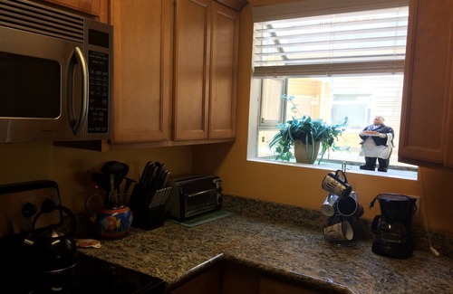 Ocean Side Village Condo | Cozy Home close to beachs and shops