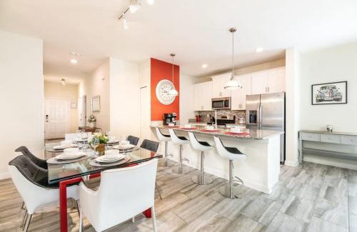 Davenport House | Cozy Home in Amazing Resort for Perfect Vacations