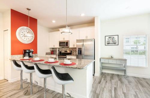 Davenport House | Cozy Home in Amazing Resort for Perfect Vacations