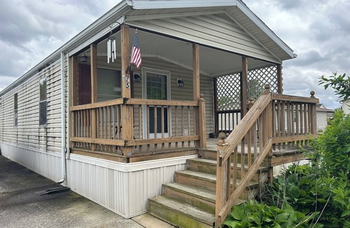 Norwalk House | Cozy home in charming Norwalk with AC, WiFi. Cedar Point/Summit Race/Sports Par