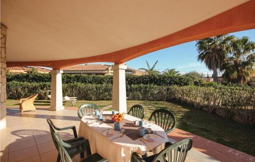 Costa Rei House | Cozy Home In Costa Rei -Ca- With Wifi