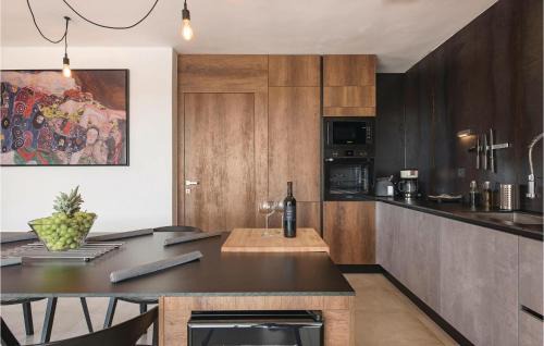 Donje Polje House | Cozy Home In Donje Polje With Wifi