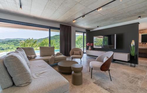 Pazin House | Cozy Home In Glavanovici
