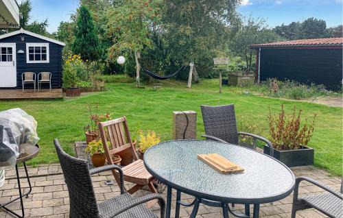 Grena Strand House | Cozy Home In Grenaa With Wifi