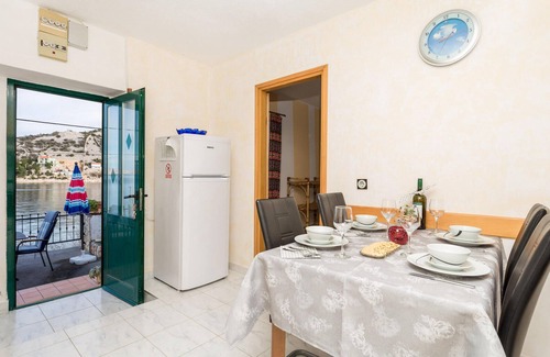 Donja Klada House | Cozy home in Klada with kitchen