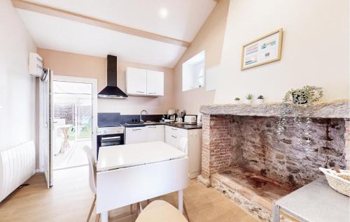 L'Epine House | Cozy Home In L'épine With Wifi