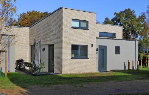 Lembruch House | Cozy Home In Lembruchdümmer See