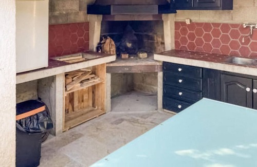 Les Angles House | Cozy home in Les Angles with WiFi