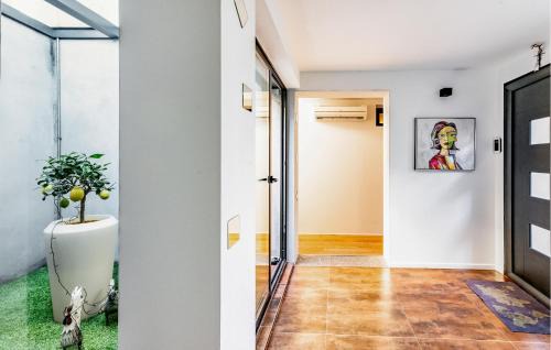 8th Arrondissement House | Cozy Home In Marseille With Wifi