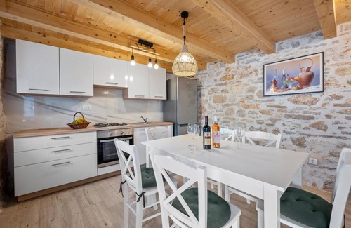 Primosten House | Cozy home in Primosten with WiFi