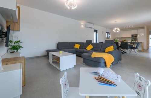Prodol House | Cozy home in Prodol with WiFi