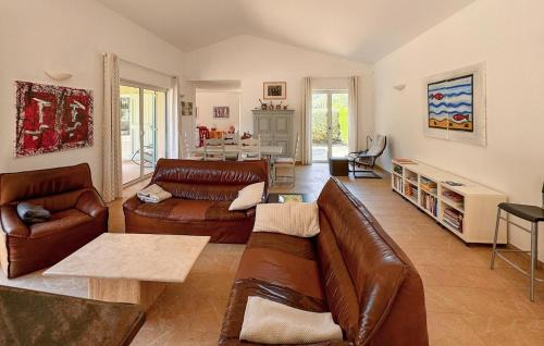 Salernes House | Cozy Home In Salernes With Wifi