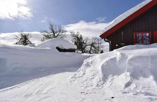 Oyer House | Cozy home in Sjusjøen with kitchen