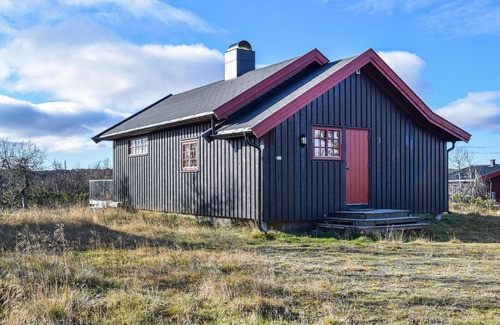 Oyer House | Cozy home in Sjusjøen with kitchen