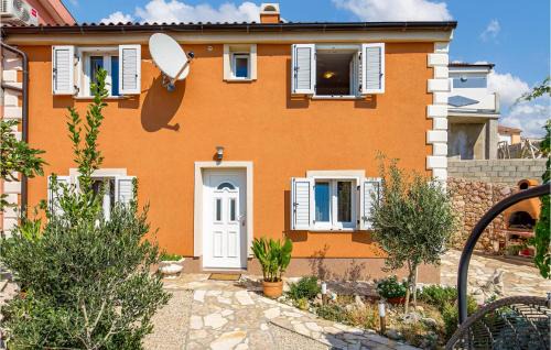 Kustici House | Cozy Home In Zubovici With Wifi