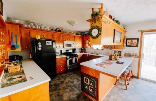 Marshall House | Cozy Home Near the Buffalo River