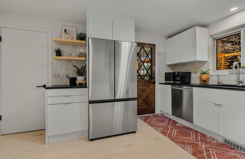 Longmont House | Cozy home near the Rockies. Longmont Boulder Lyons Estes