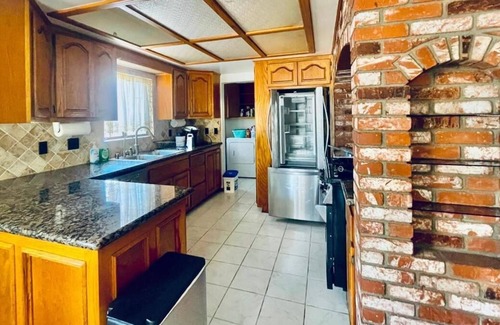 Oxnard House | cozy home near the beach, walk to the Naval Base Port Hueneme