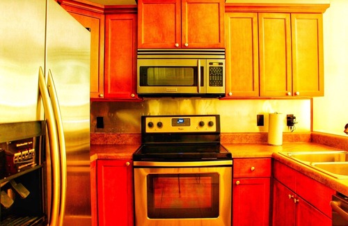 Newell House | Cozy home near UNCC, Carolina Pavilion and Uptown Charlotte