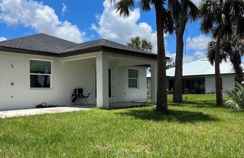 Warm Mineral Springs House | Cozy Home near Warm Mineral Springs