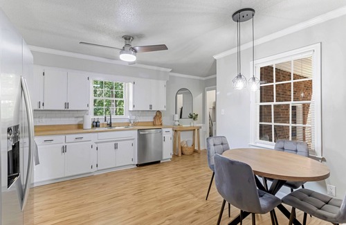 Spartanburg House | Cozy Home w/Pool Table, Arcade & Firepit