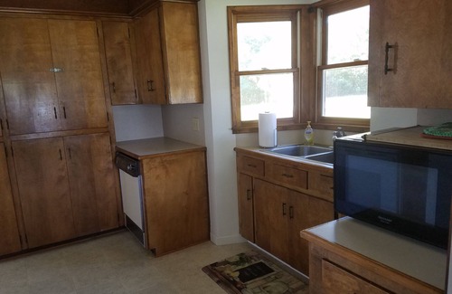 Summerton House | Cozy Home with Private Boat Landing