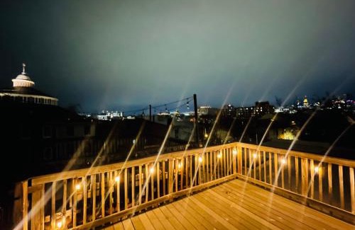 Downtown Baltimore House | Cozy home with rooftop deck-downtown baltimore