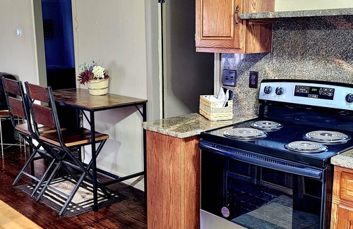 Grove Cabin | Cozy Honey Creek Hideaway, comfortable sleeping for 8 at Grand Lake!