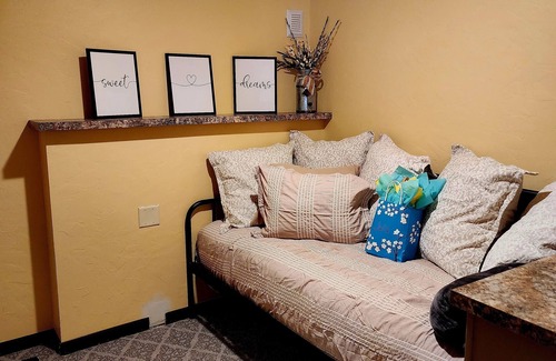 Grove Cabin | Cozy Honey Creek Hideaway, comfortable sleeping for 8 at Grand Lake!