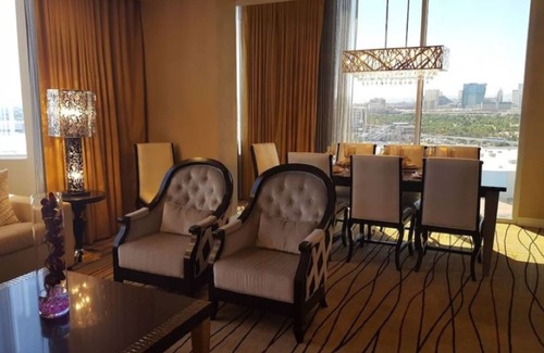 Las Vegas Apartment | Cozy hotel suite in brilliant Las Vegas with spectacular views and luxury living