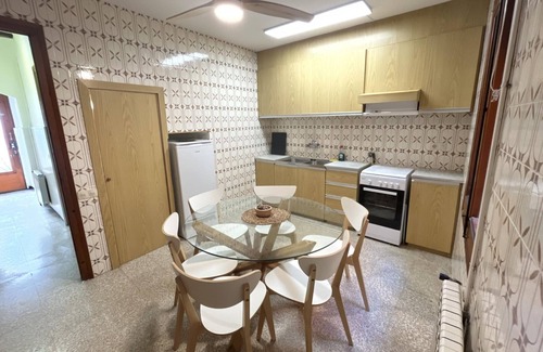 Sant Feliu de Guixols Cottage | Cozy house with terrace and BBQ near Costa Brava beach