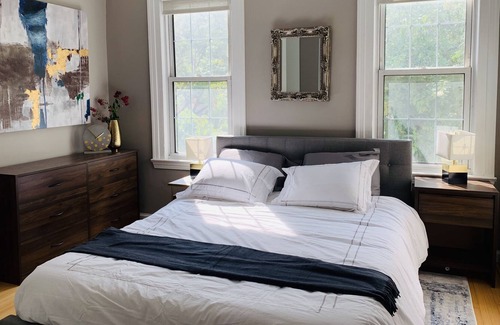 U Street Corridor House | Cozy House by U Street Metro