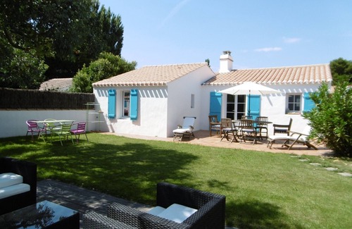 L'Epine House | Cozy house for 4 with enclosed garden in L'Épine, near the beach